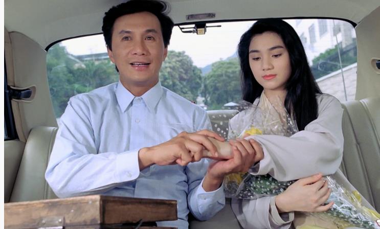 《新半斤八两》周星驰喜剧片，社长老许与阿标携手拯救杂志社视频大小/数量