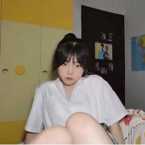 优质校园美少女【小鸭臀】超有尺度私拍福利，超漂亮清纯【37.3M】