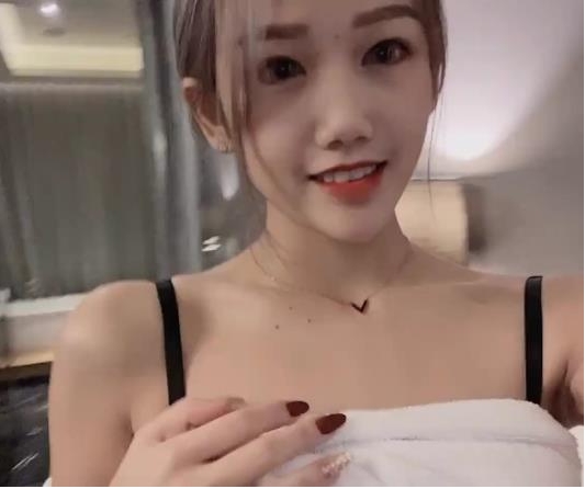 本人珍藏的高颜值高看点小视频