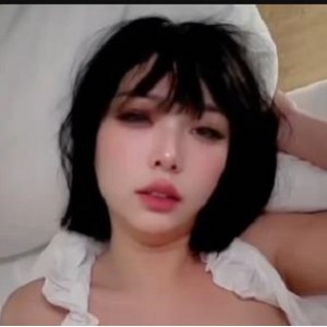 黑猫露娜酱-高颜傻女[9V-1.9G]