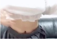 顶级女神（笔芯yo优优mi）白丝百褶裙首秀