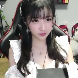 斗鱼 小女巫露作品合集 37.4g 补