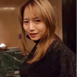 优质大球边缘女模特