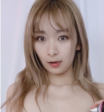 onlyfans网红主播《安雪儿》+高能直播回放