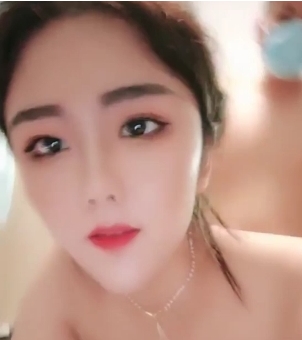 超大玉兔网红与粉丝线下密会