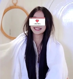 高颜值网红《sula》私拍新作