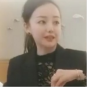 探花系列气质超好身材优质的车模兼职