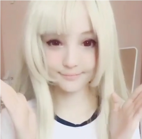 OnlyFans女神《Luvur》日常私拍101部