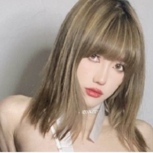 抖音高颜值网红主播《田心三水》自娱自乐秀