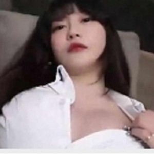 顶级绝美新晋SSS逆天优质女神璃奈酱上帝视角超粉神鲍