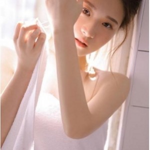 B站（仙姬）丝袜透明装