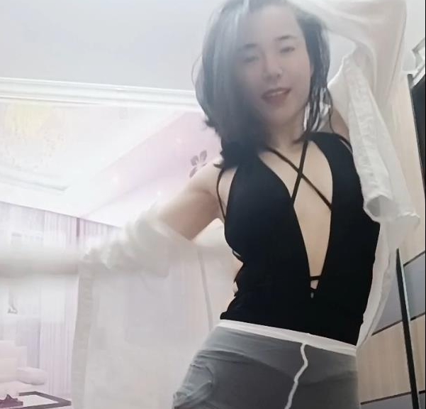 快手网红成熟女人-浪姐有尺度高端定制_