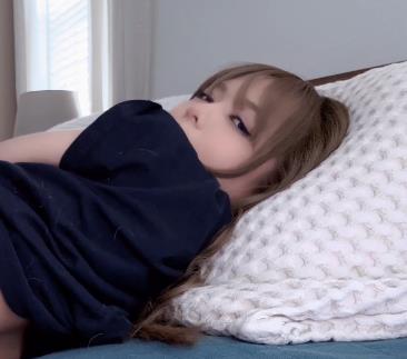 优质L莉-KittyxKum-6.1最新-睡醒发S（1V-710M）