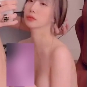 完美身材粉嫩优质尤物