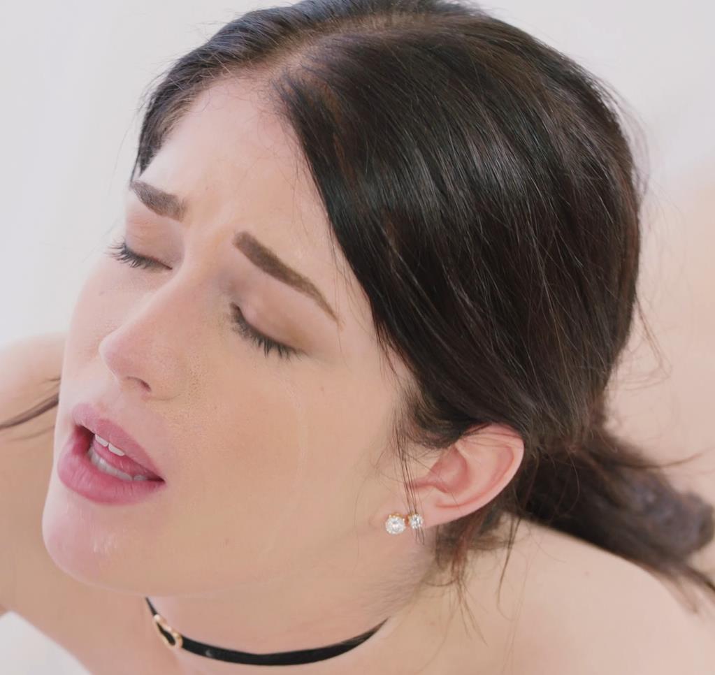 在补一次！超嫩白人~奋战黑佬！[1V-2.3G]