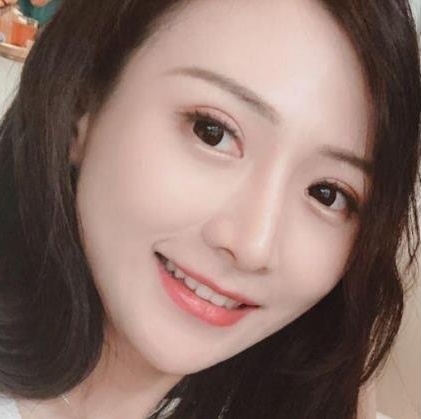 优质美女与男友噼里啦被散播