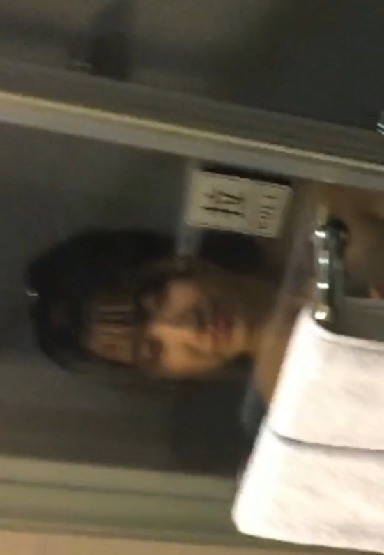 华工大学漂亮妹子钟慧和渣男分手后私密视频[1V1010MB][BT]