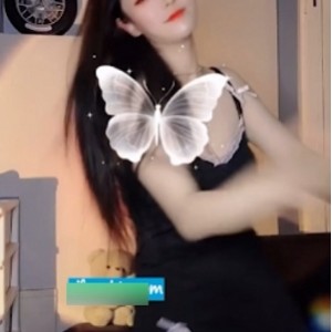 中秋送福利第6弹1币免费 快手@吴司令  曼妙舞姿+抠B 自嗨【590m 百度云】