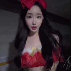OnlyFans-lalalin010- 顶级尤物颜值TS女神 [1V-907M]