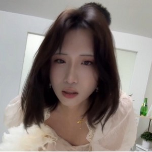 [转载搬运] 伪娘-邢曦月20v精品合集【20v+9.3G】 [20v+9.3G][百度盘]