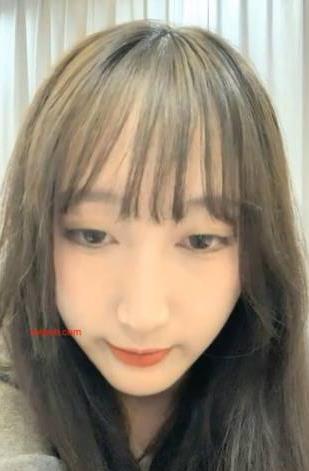 神似（都美竹_）的搔货自拍