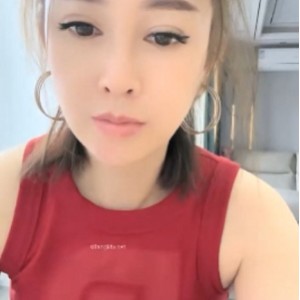 足系列臀控居家熟女 妩媚少妇 24v16.3g