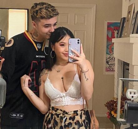 Onlyfans百万粉亚裔明星博主-lang+[67V，2.6G]