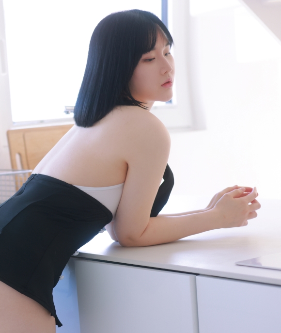 [转载搬运]+[Yo-U]+YeonJju+YJ+Vol.4+-+Morning+[9三人游2V+875MB][百度盘]