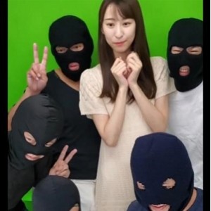 参加过选美大赛的高个美女参加女Y大赛-遭15人CC [3V-2.5G]