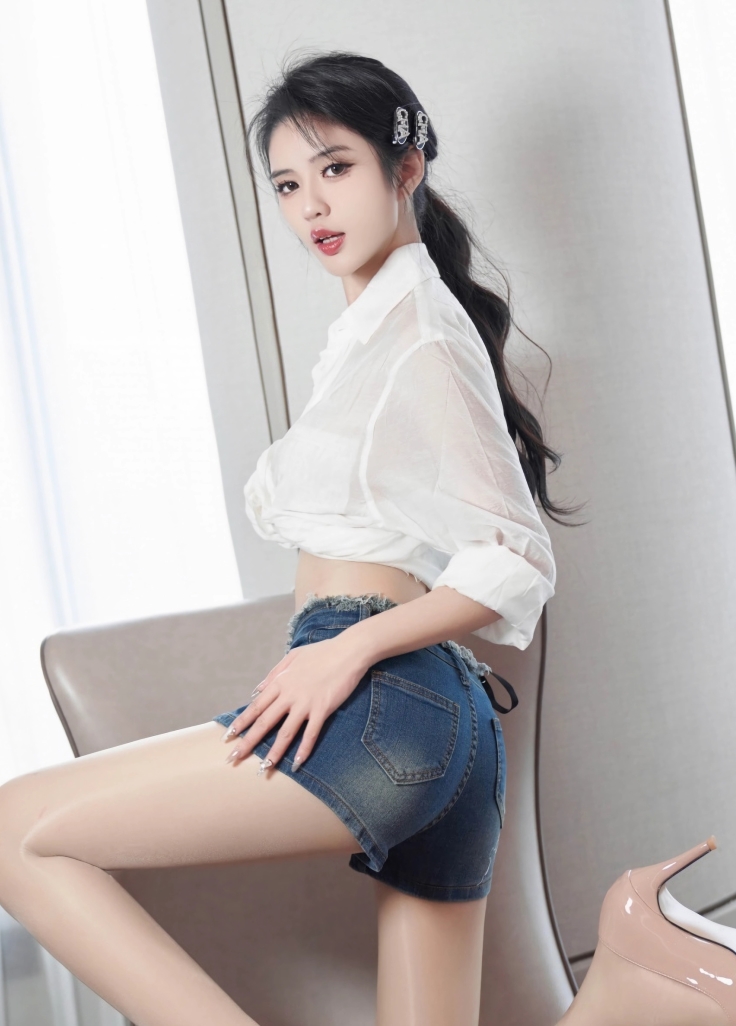 [转载搬运]+秀人网+浅浅Danny+17套作品+[17套+13.2g][百度盘]