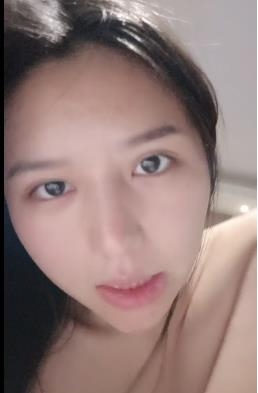 素颜女友露脸女在上无保护措施打粑粑[1V+1.36G]