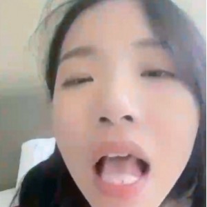 [转载搬运] 快手网红 周宝乖崽 最新指教露脸视频展示！ [1v+490M][百度盘]