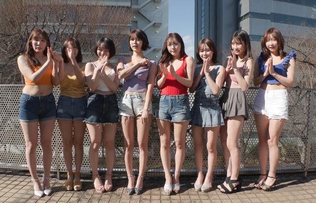 大L交-三上悠亚等八名老师、4小时超满足！！...+[1V-12.2G]