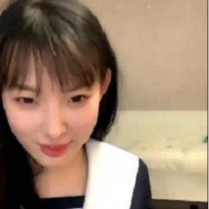 奇妙独家：校园清纯风邻家小妹糖纸妹妹