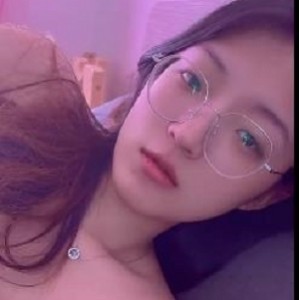 全网最火的反差眼镜妹甄选 [62V-3.6G]