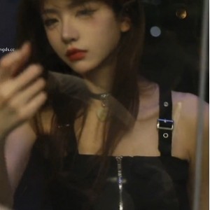 [转载搬运] 抖音400w粉丝藤原yuki被金主三通互动 [视频：40v+960M][百度盘]