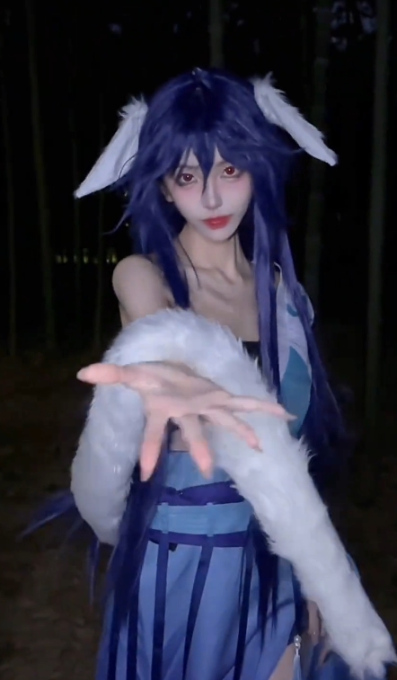 [转载搬运]+抖音400w粉丝藤原yuki被金主三通互动+[视频：40v+960M][百度盘]