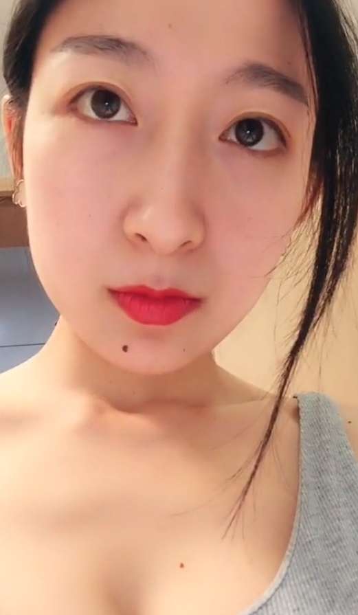 易直播+男科医生+66v16.6g