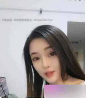 《抖音女神木子曲：精彩视频作品与惊艳颜值》