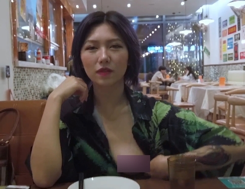 某推超人气霸气成熟女人御姐【某推优质御姐】浮力姬（舌尖上的那地方）最新散播黑丝完整合集_16V9.2G