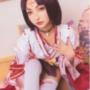 Cosplay女神《神樂坂真冬》合集