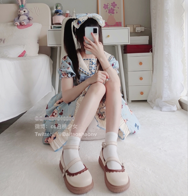 [自行打包]+白桃少女新蓝色妹子+[1v29p+2.23g][百度盘]