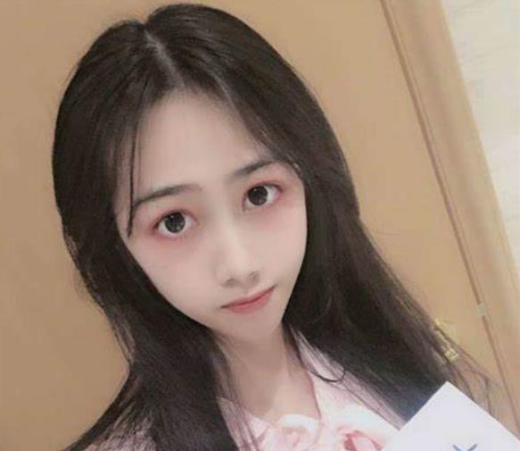 斗鱼超人气清纯学生风美女主播《好玩的江可爱》自娱自乐噼里啦视频绝版散播合集[11V313M]【百度云】