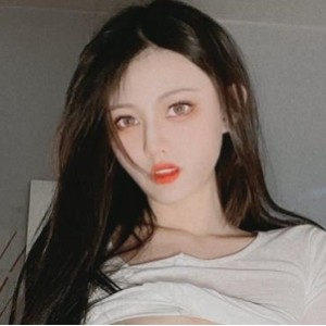 某推高颜值粉嫩身材狐狸小妖LUCKYYCXYHLXY