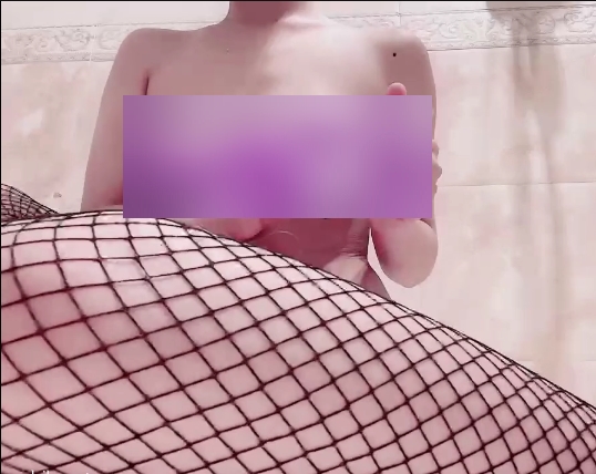 [转载搬运]+薇薇安黑絲漁網襪+[2V+723MB][百度盘]