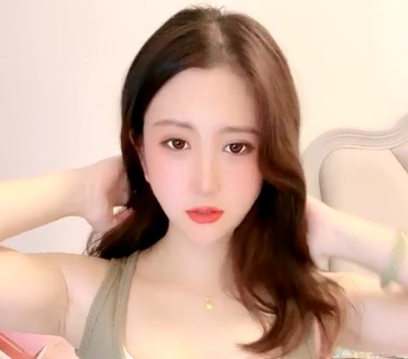 快手网红绝顶尤物女神琪琪自娱自乐自娱自乐