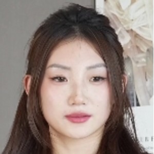 [转载搬运] 袜啵啵199期：小沫高跟鞋、肉丝、脚 [140P+1V+5.76G][百度盘]