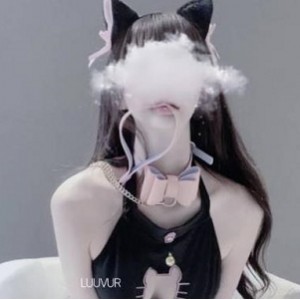 OnlyFans上流尤物反差婊MOZZI收费有尺度