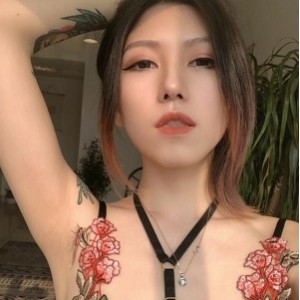 某推人气火爆国模之光妩媚霸气野性御姐女神【国模】优质（纹身御姐）最新有尺度合集[16V9.2G]