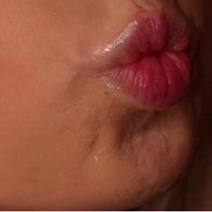 SweetheartKiss咬破BY套零距离观察用嘴瞬间合集 [29V3G]